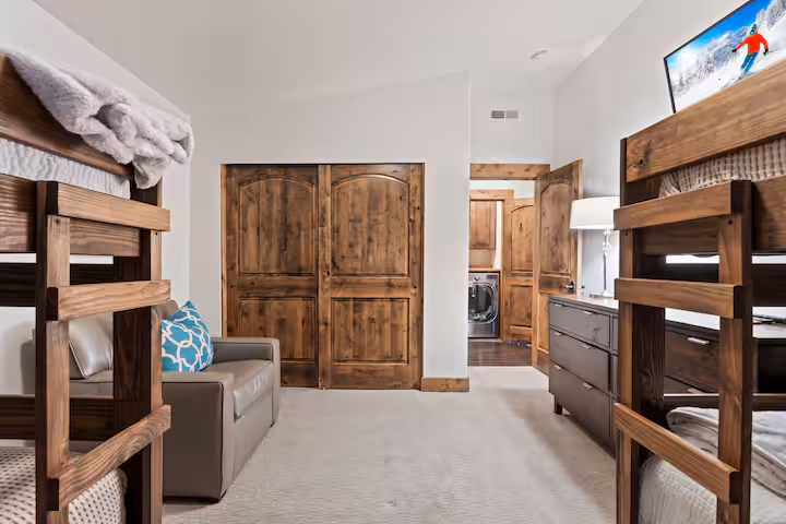 9855 Vista vacation rental in Jordanelle near Park City — photo 27