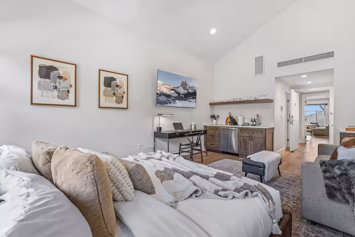 Sundial B-517 A vacation rental in Canyons Village, Park City — photo 12