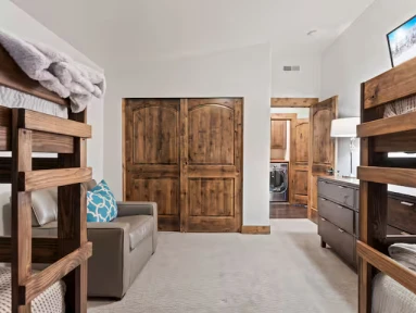 9855 Vista vacation rental in Jordanelle near Park City — photo 2