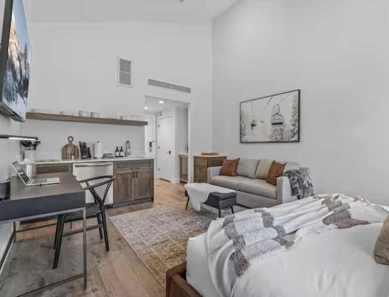 Sundial B-517 A vacation rental in Canyons Village, Park City — photo 1